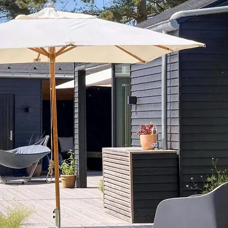 Feriehus New Timber House With Cozy Terrace Near The